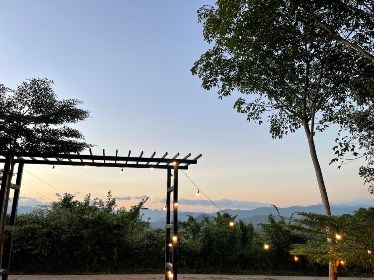 Por Sampao Camp&Resort Ban Pha Saeng Lang Exteriör bild